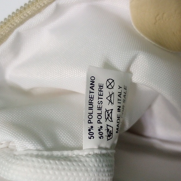 Salvatore Ferragamo Parfums Cream and Gold Chain Bag - Picture 9 of 9